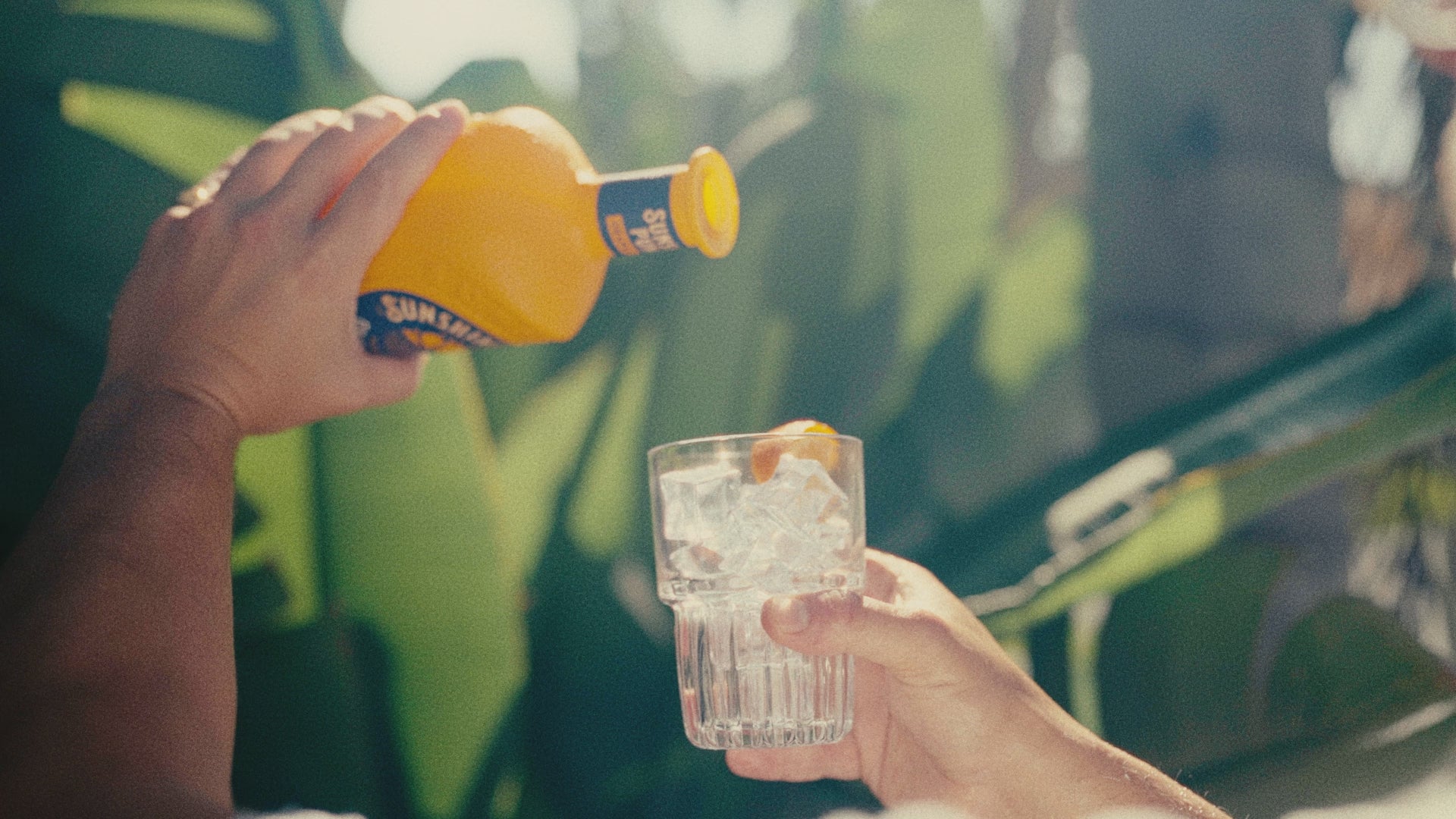 Sunshine Punch Cream Liqueur Video